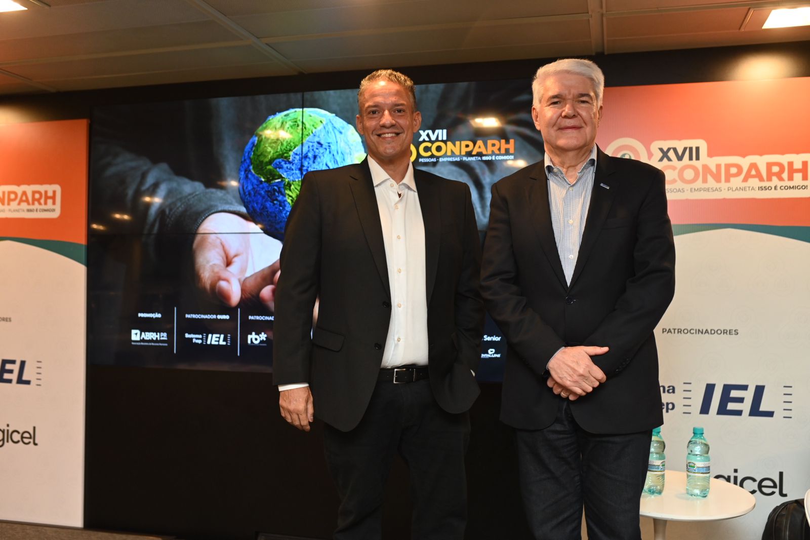 1104_Summit-CEOs_2