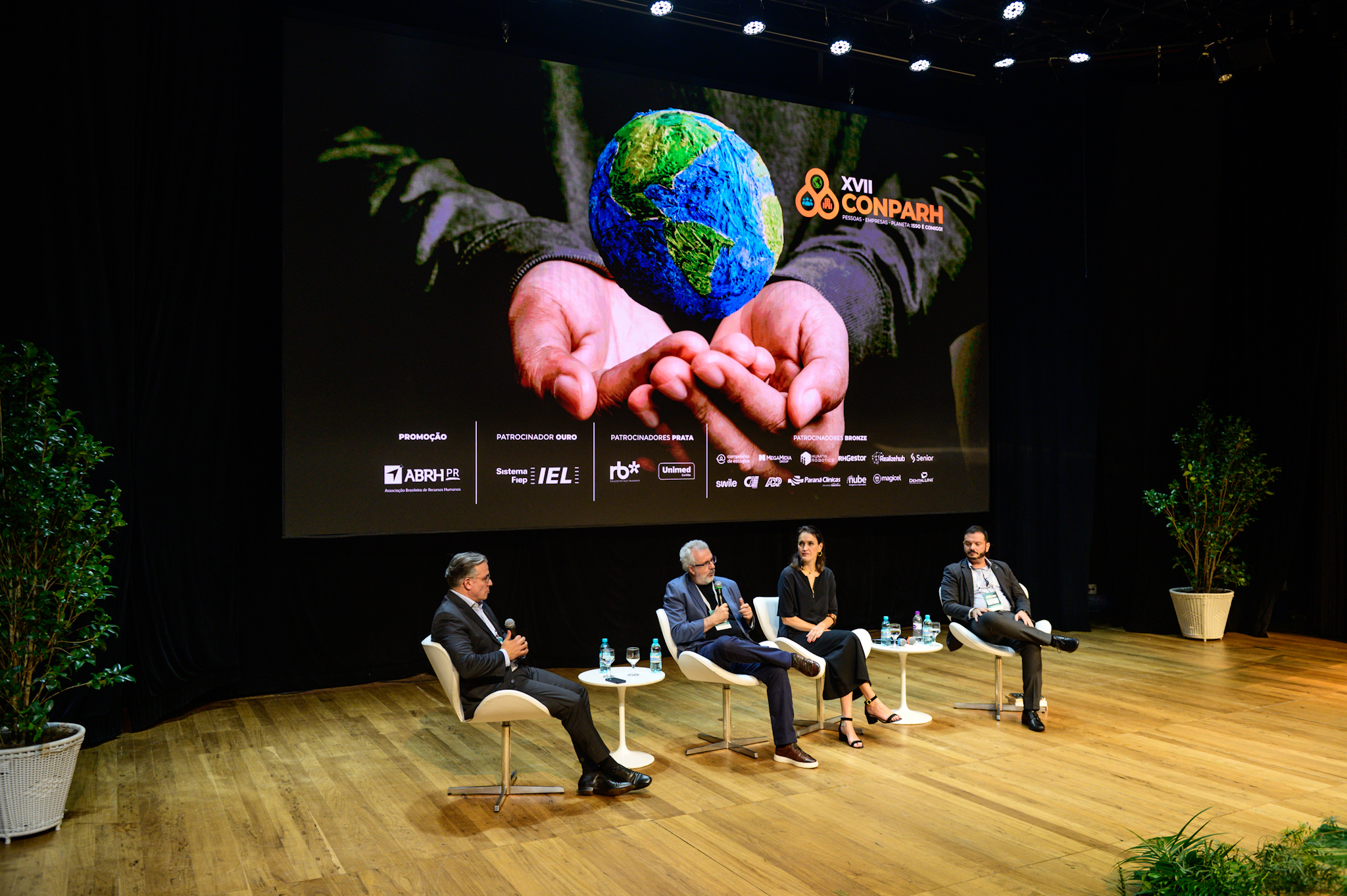 1304_PAINEL_EcoGovernanca-Um-direcionamento-para-a-jornada-ESG_2